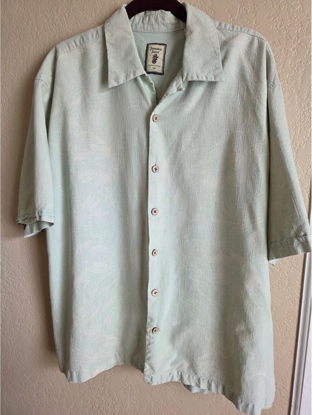 Jamaica Jaxx Authentic Island Style XL Light Green Button-Up Shirt